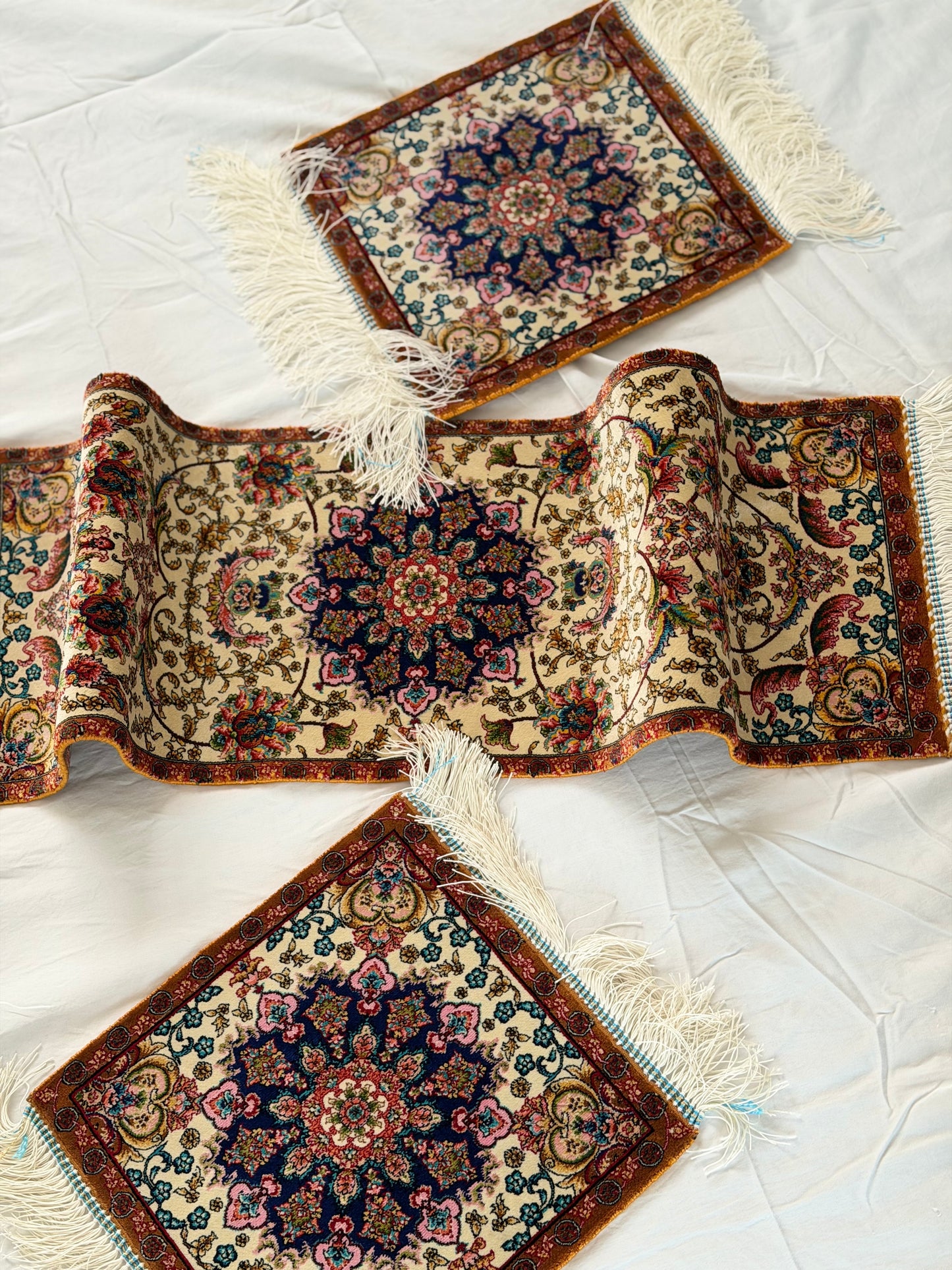 Silk Medallion Table Rug Set – 3 Piece Decorative Collection